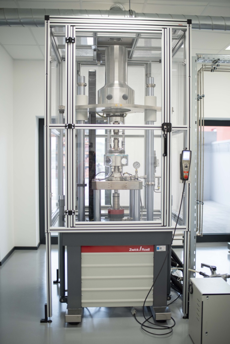 Werkstoffprüfung unter realen Wasserstoffbedingungen für die Energiewende